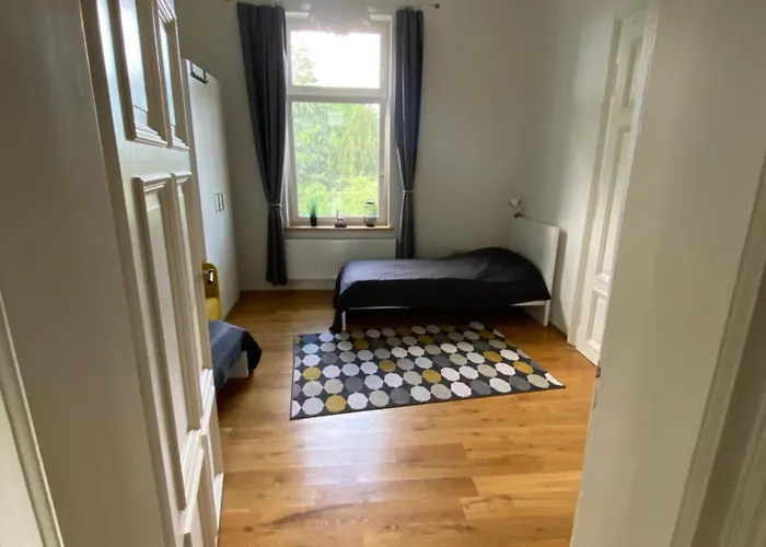 Traumhafte Jugendstil-wohnung Apartmán *